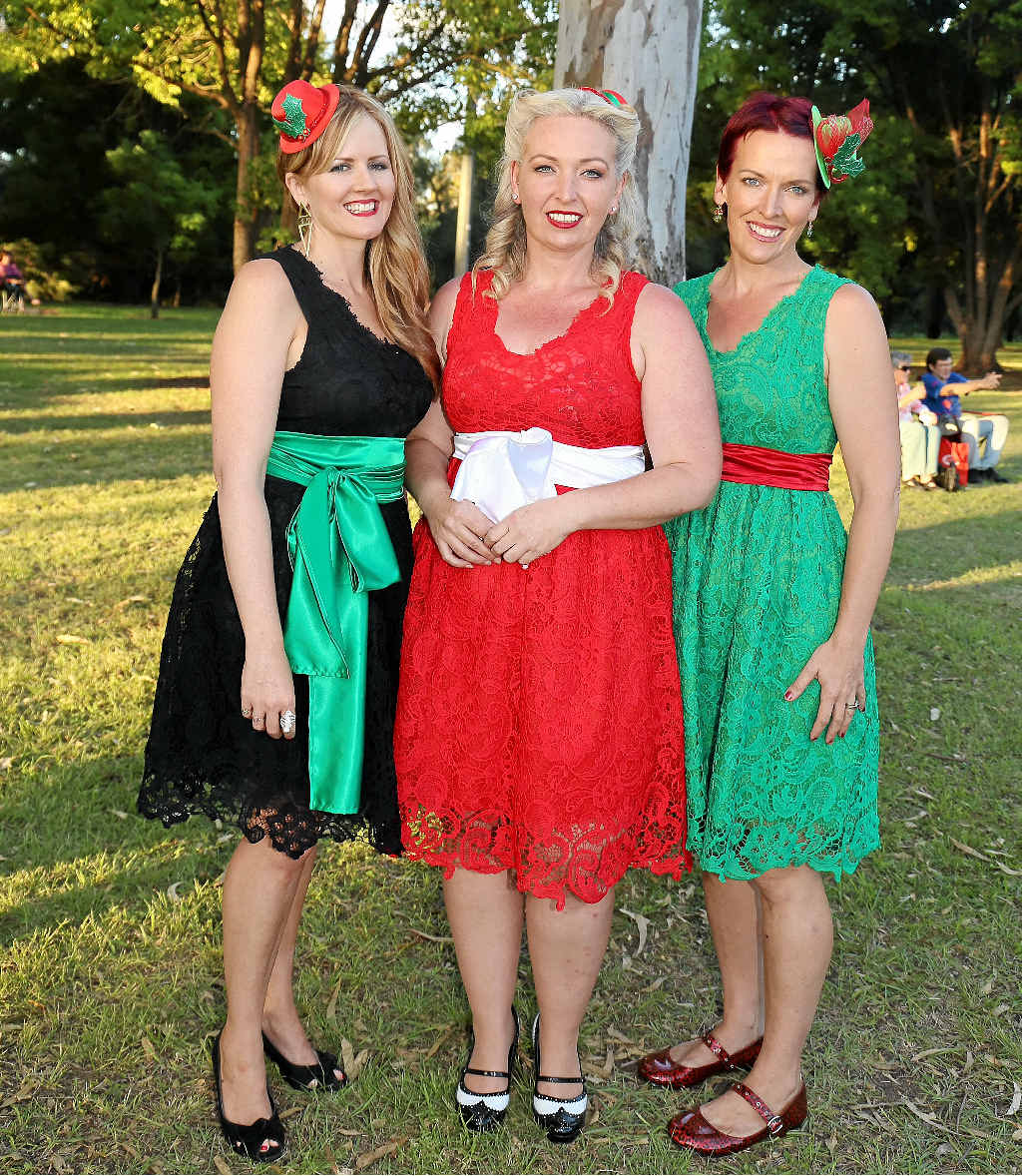 TINSEL TUNES: Gretta Barton and Stacey and Sarah Turner (above) entertained the crowd with their beautiful voices. TINSEL TUNES: Gretta Barton and Stacey and Sarah Turner (above) entertained the crowd with their beautiful voices.